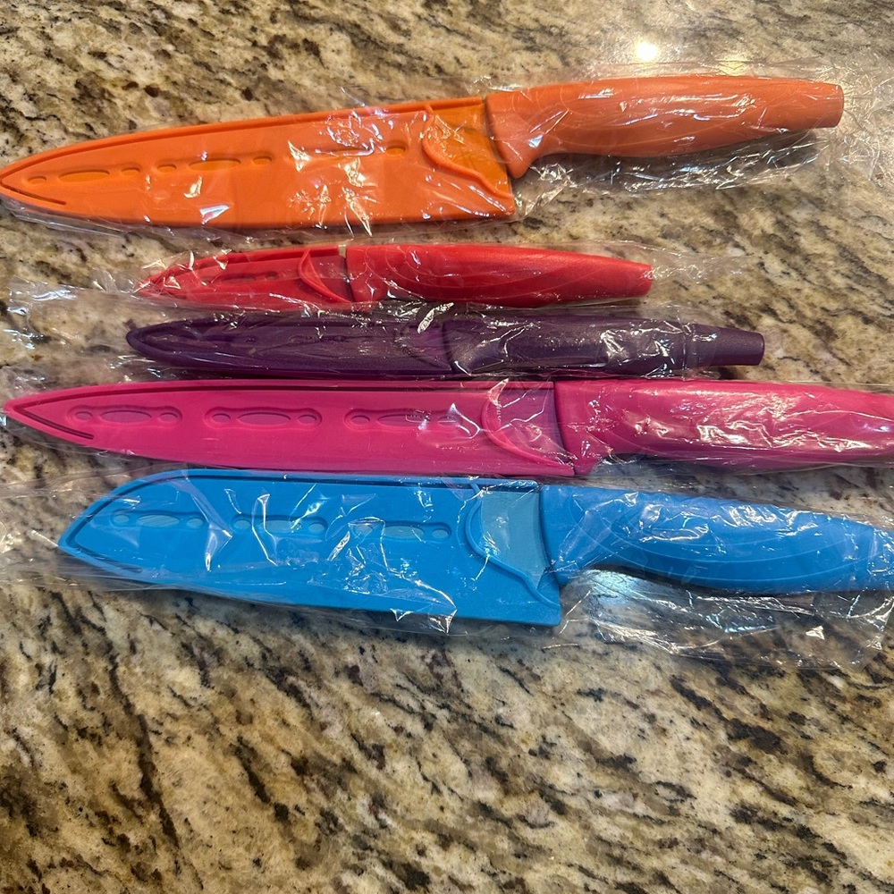 Michelangelo Colorful 10pcs Knife Set. Article No. 1075108